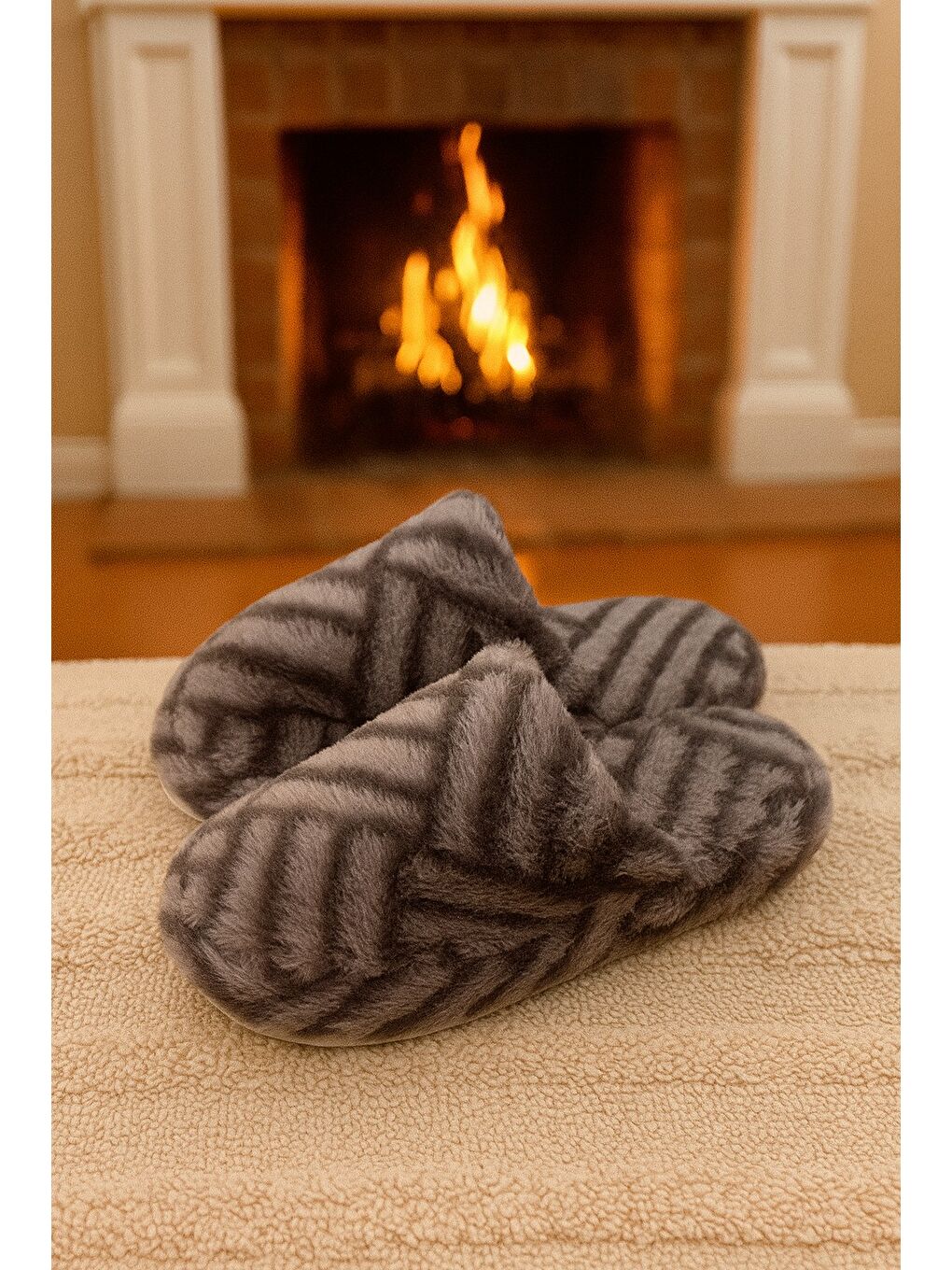 Siyah TERRA Kapalı Kadın Ev Terliği Günlük Rahat Kışlık Terlik-3