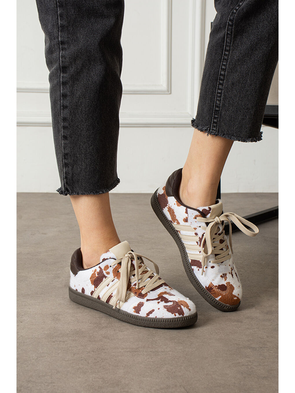 Beyaz Kahverengi Kadın Günlük Sneaker Ayakkabı-1