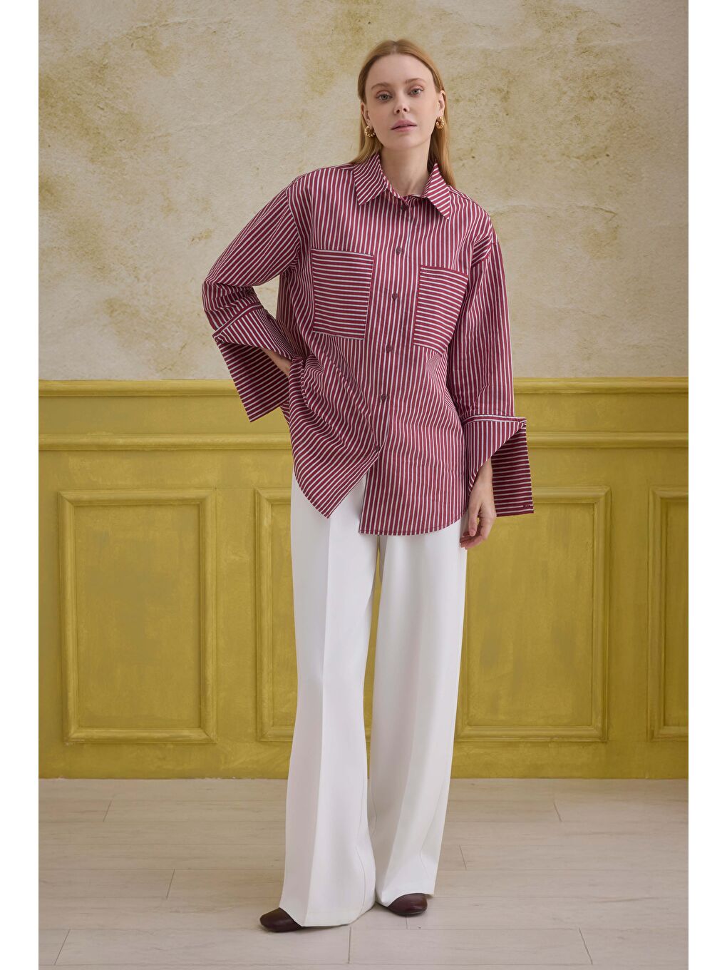 Geniş Manşetli Çizgili Gömlek Bordo