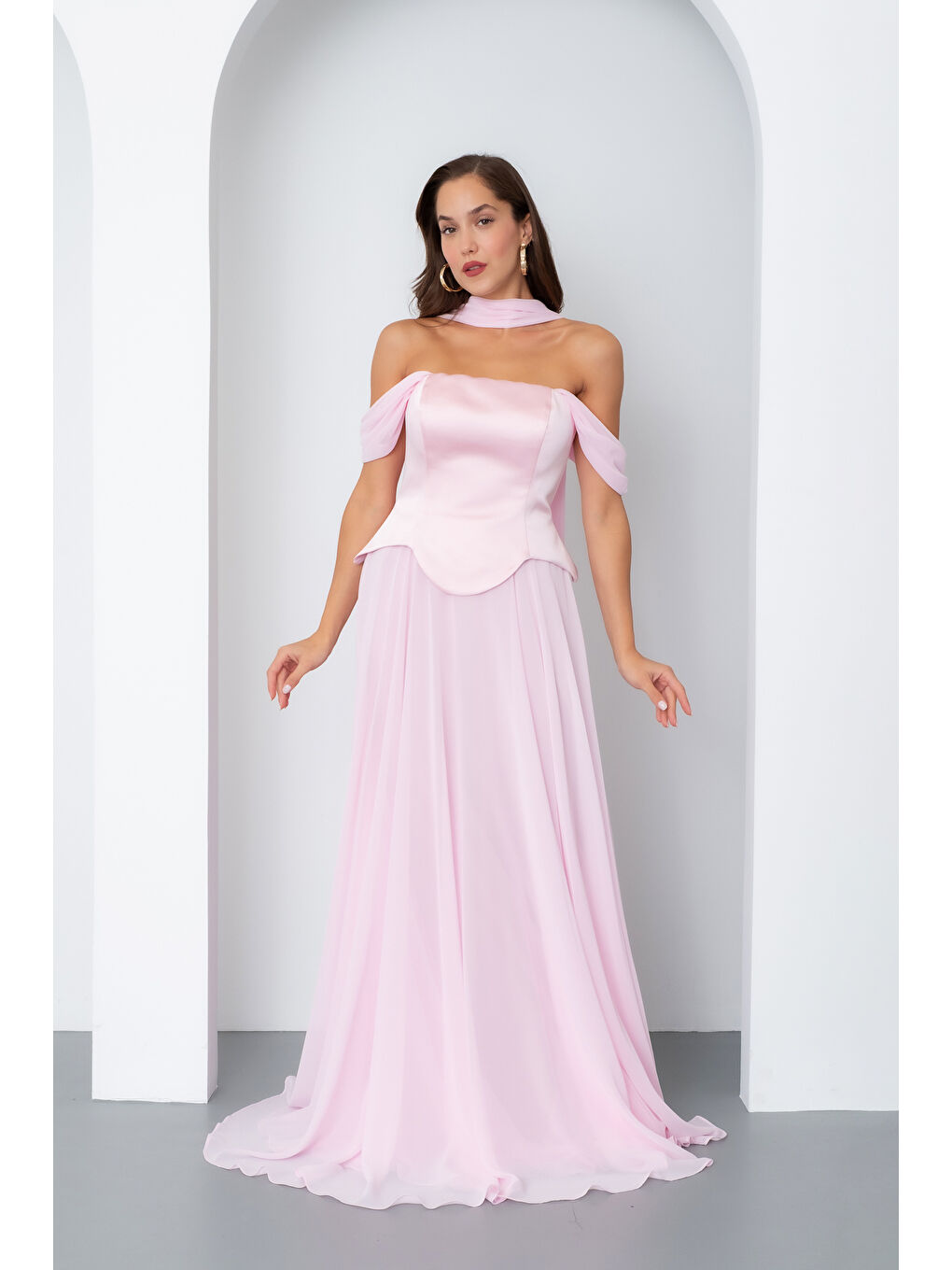 Pembe Kadın Pudra Şal Yaka Straplez Söz Nişan Abiye Elbise-1