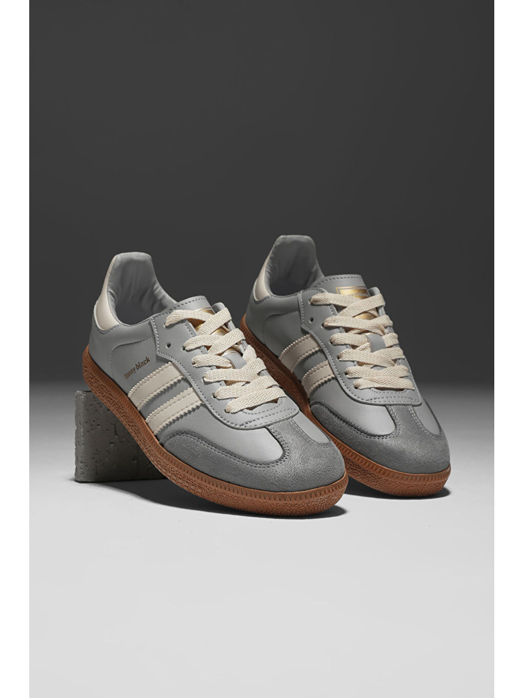 Unisex Gri Termo Taban Yanı Şeritli Bağcıklı Spor Ayakkabı