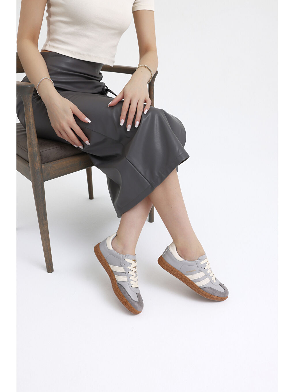 Unisex Gri Termo Taban Yanı Şeritli Bağcıklı Spor Ayakkabı-1