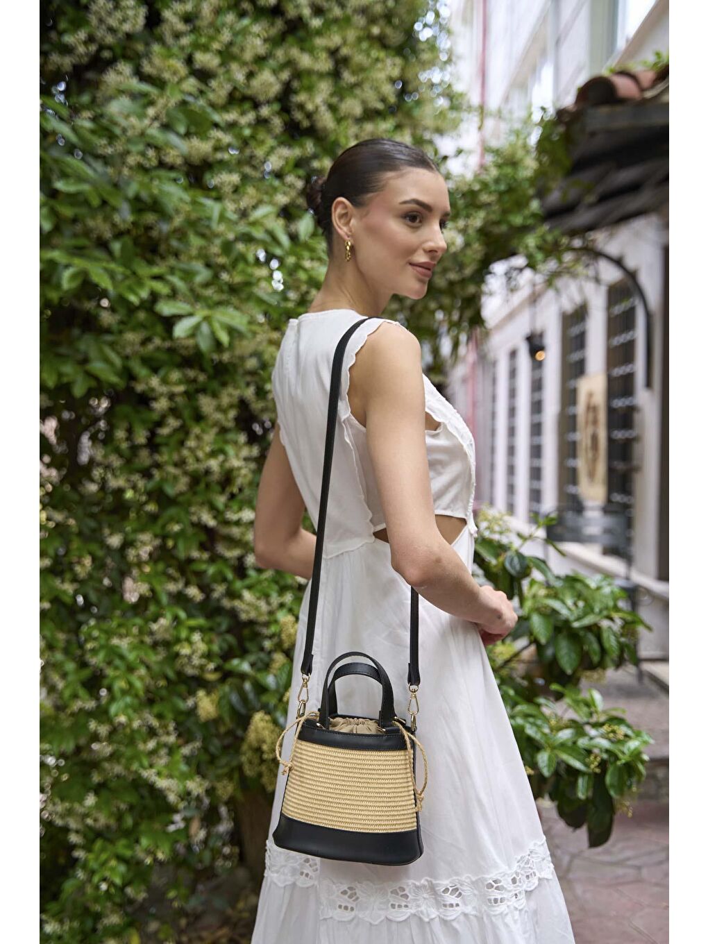 Bohem Tarzı Kova El Ve Omuz Çantası Siyah Hasır-1