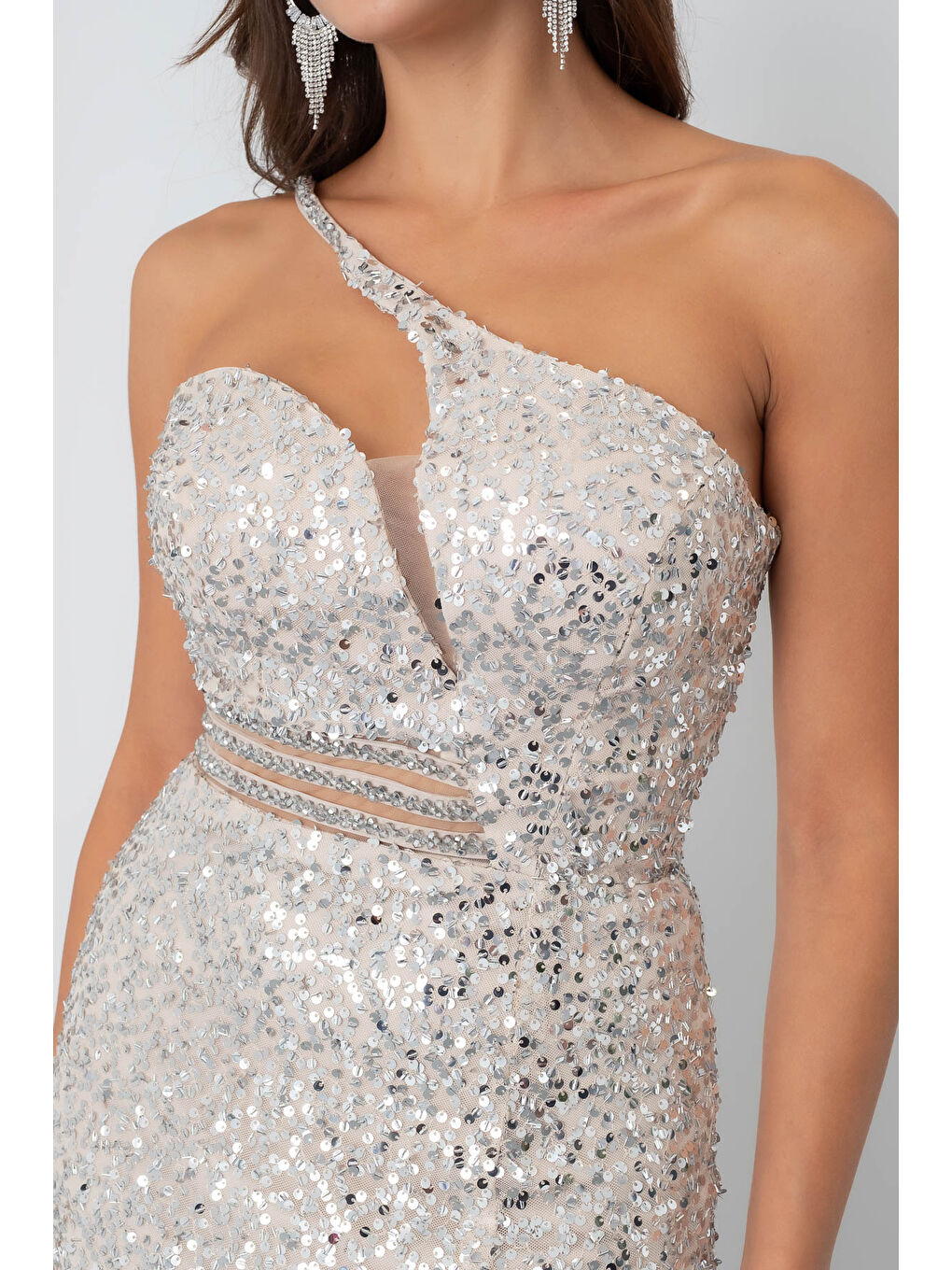 Kadın Bej Bel Transparan Yırtmaçlı Payetli Uzun Abiye Elbise-3