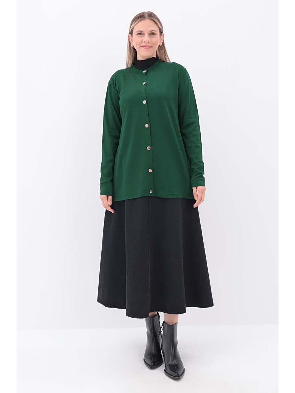 Zümrüt Yeşili-Düğmeli Triko Hırka-1