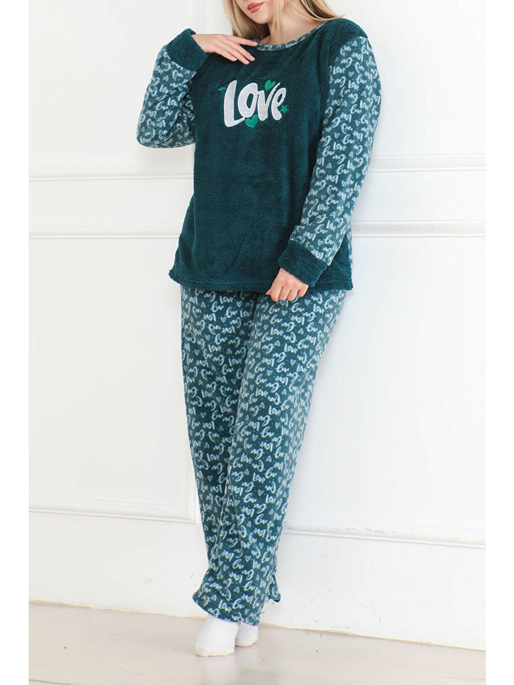 Nakışlı Pelüş Polar Pijama Takım Petrol   26642