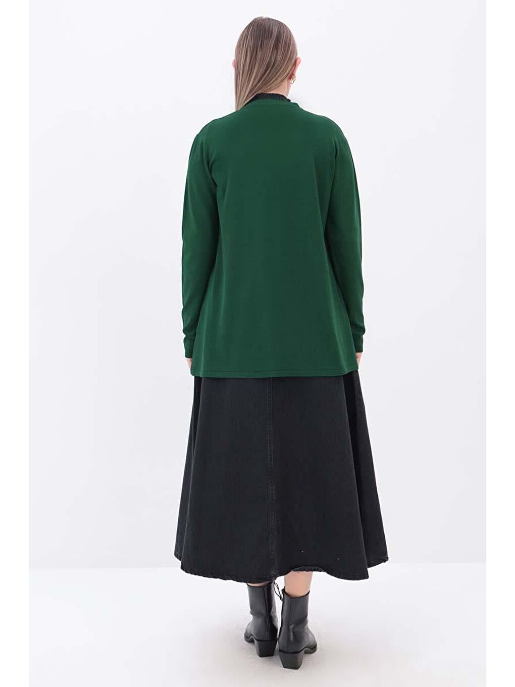 Zümrüt Yeşili-Düğmeli Triko Hırka-3