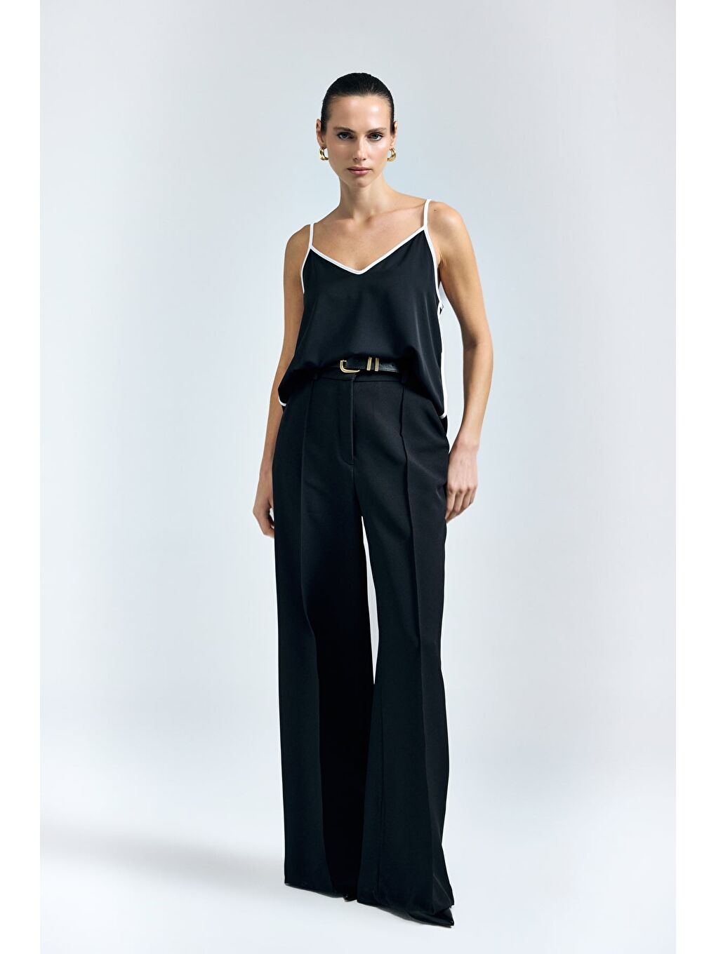 Kemer Detaylı Pantolon - Siyah-3