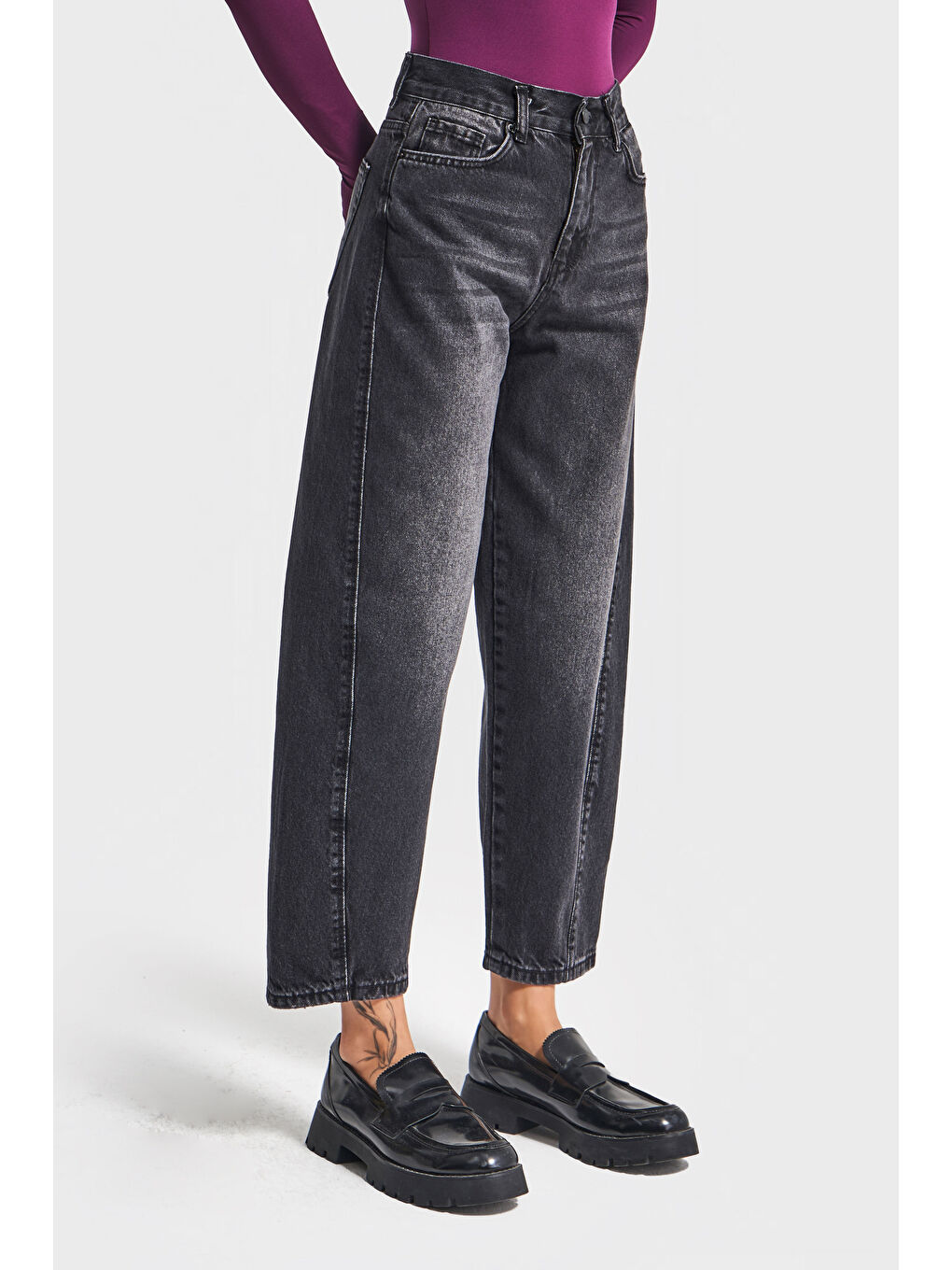 Gri Kadın Koyu Füme Renk Venüs 2w5-1 Carrot Fit Rahat Kesim %100 Pamuk Denim Jean-1