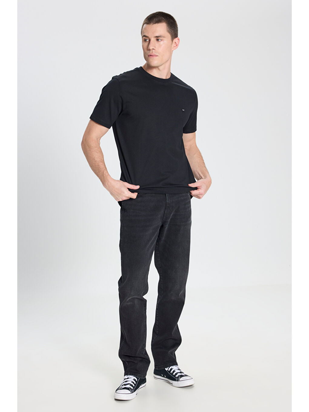 Regular Fit Normal Kesim Bisiklet Yaka %100 Pamuk Siyah Tişört-2