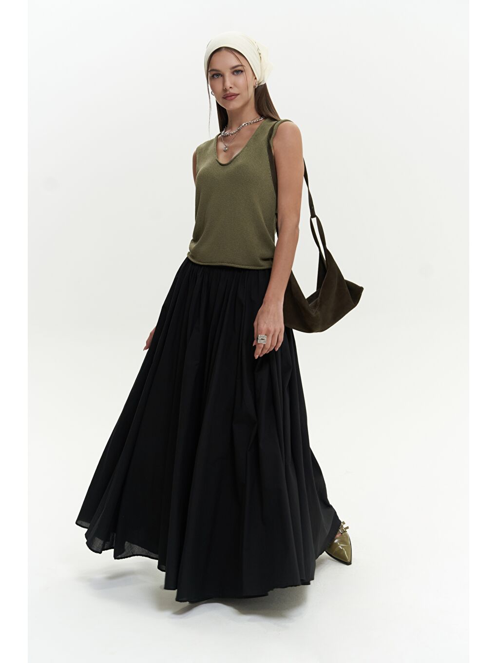 Faylinn Pileli Uzun Siyah Etek