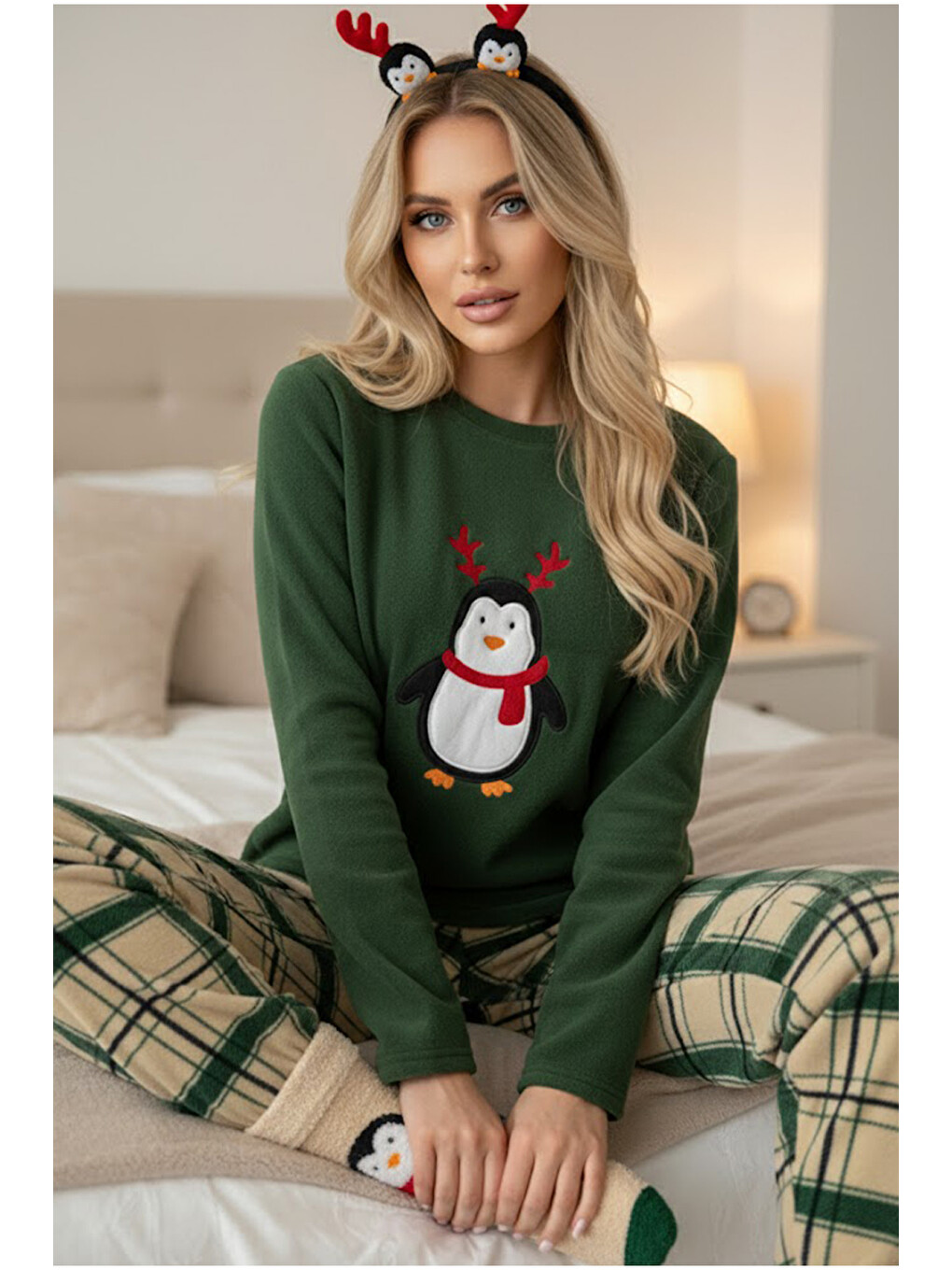 Yeşil Ekose Desenli Nakışlı Polar Kışlık Örme Pijama Takım