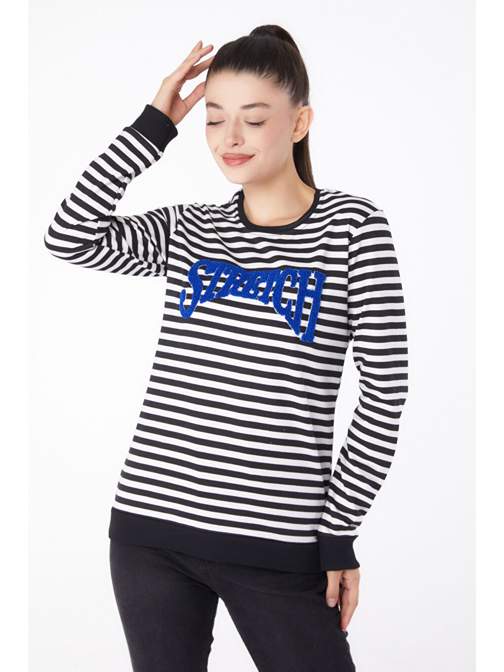 Nakışlı Sweatshirt Siyah - 26292-1