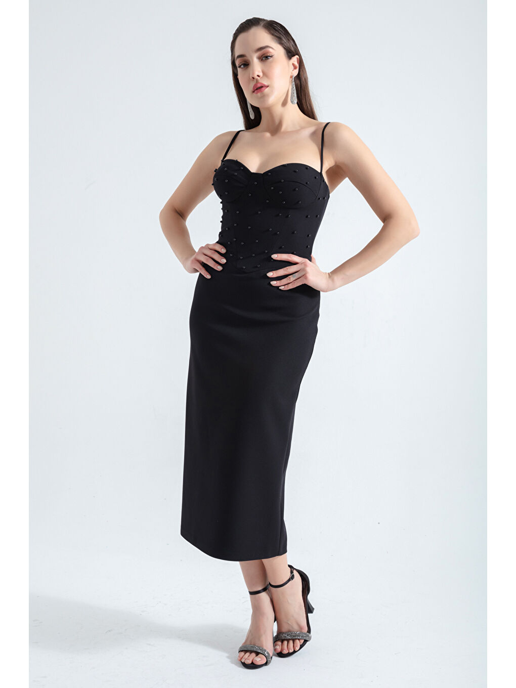 Kadın Siyah Balen Korseli İncili Midi Abiye