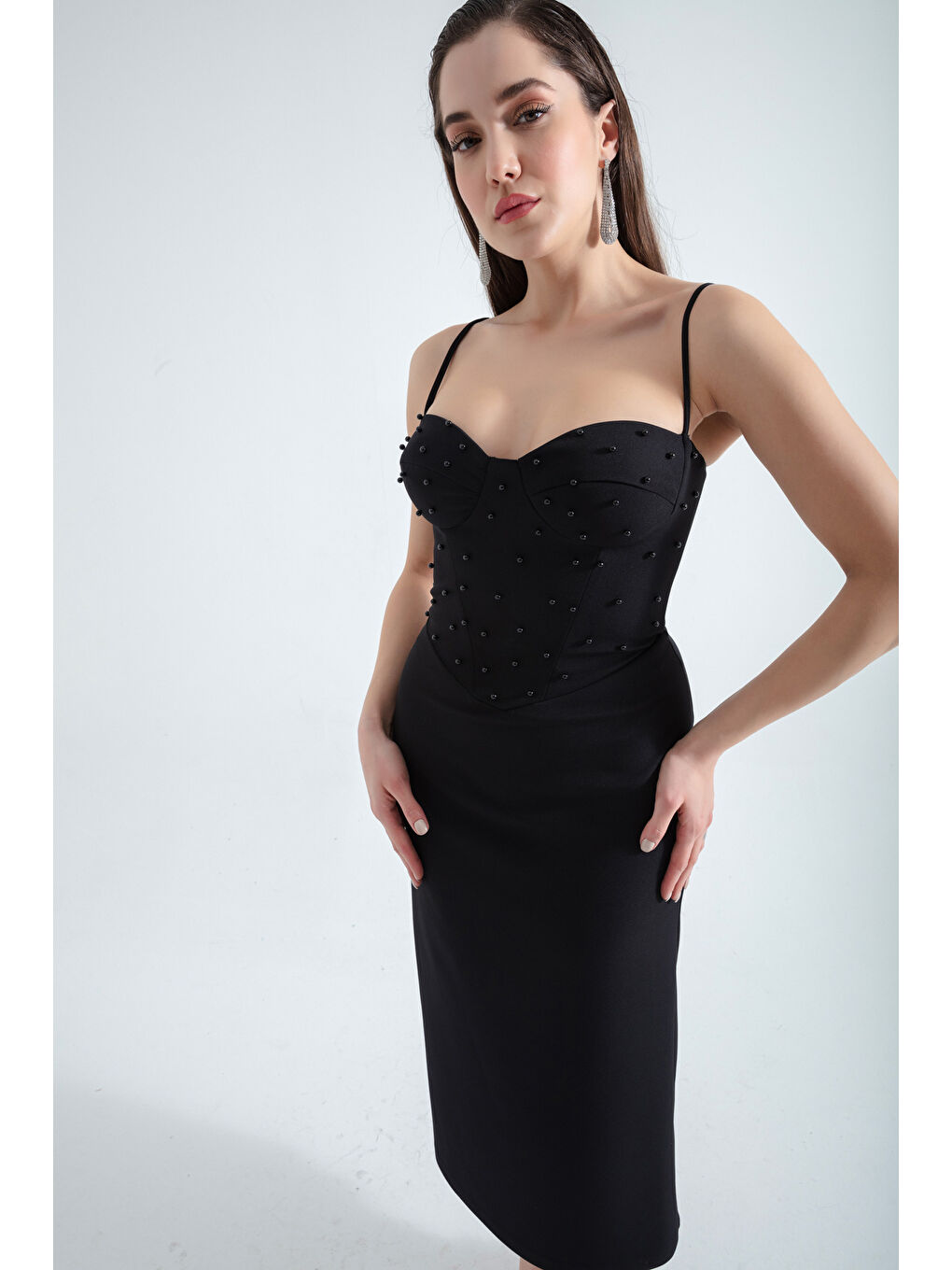 Kadın Siyah Balen Korseli İncili Midi Abiye-1