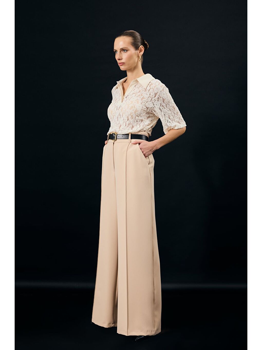 Kemer Detaylı Pantolon - Bej-1