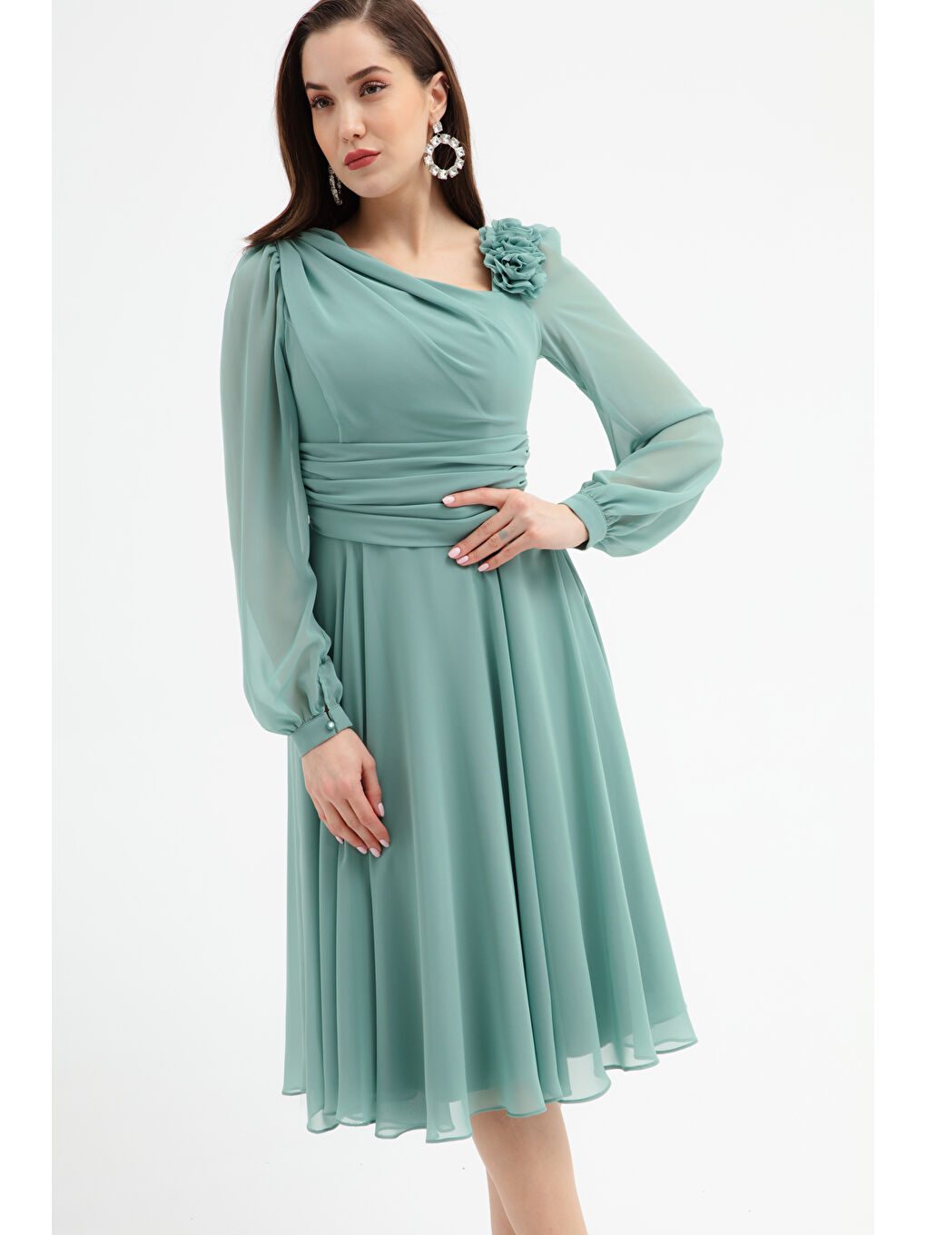 Kadın Mint Yeşili Çiçek Detaylı Midi Abiye Elbise-1