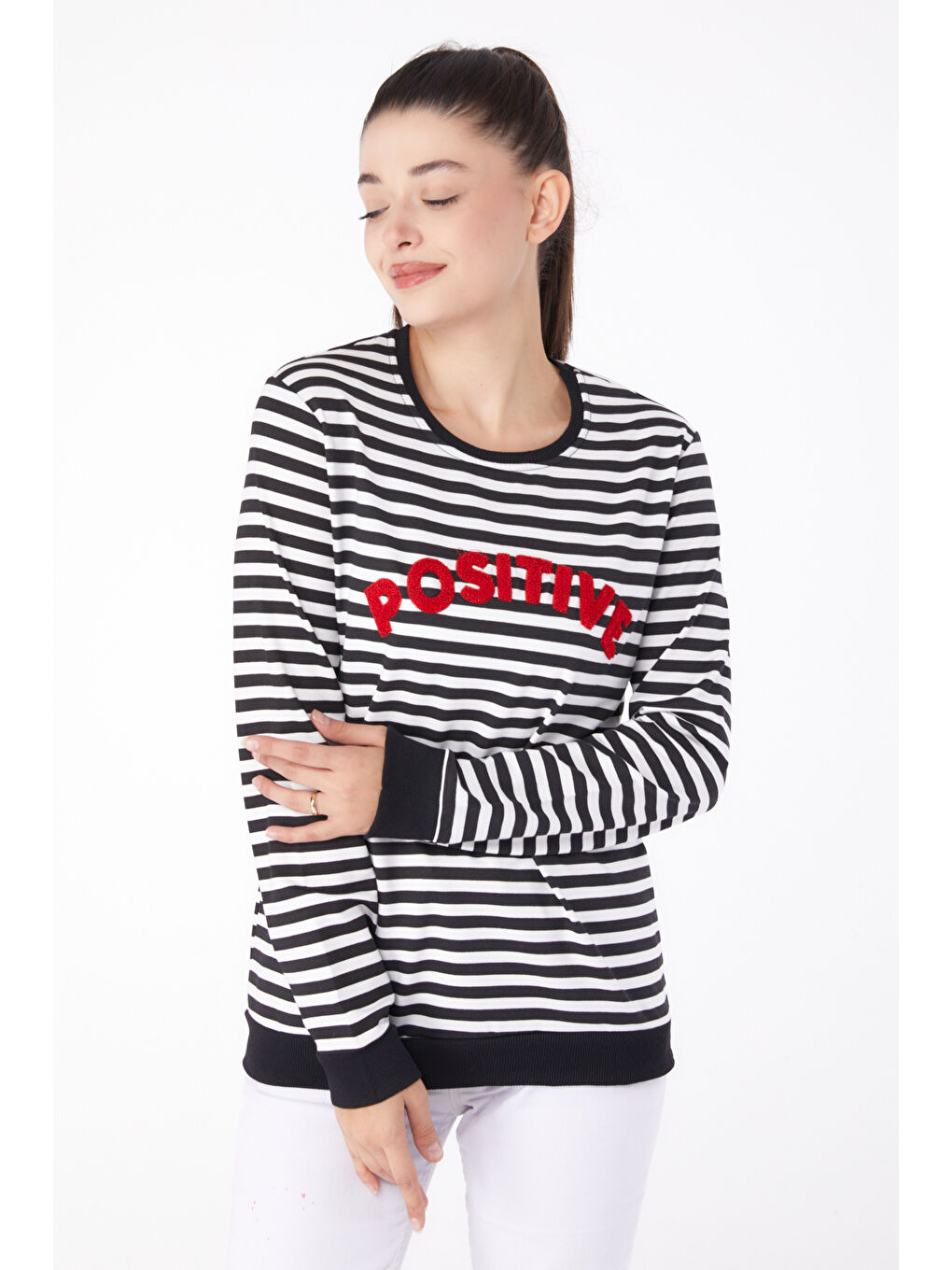Nakışlı Sweatshirt Siyah - 26290-1