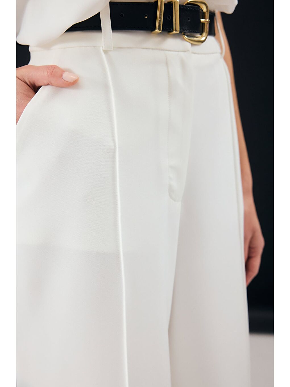 Kemer Detaylı Pantolon - Ekru-5