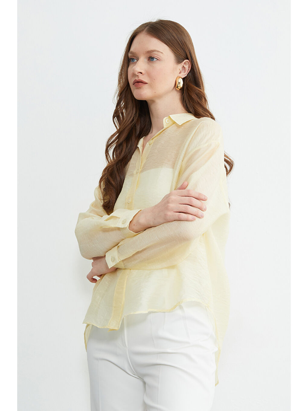 Sarı Jakarlı Düğmeli Transparan Gömlek-2