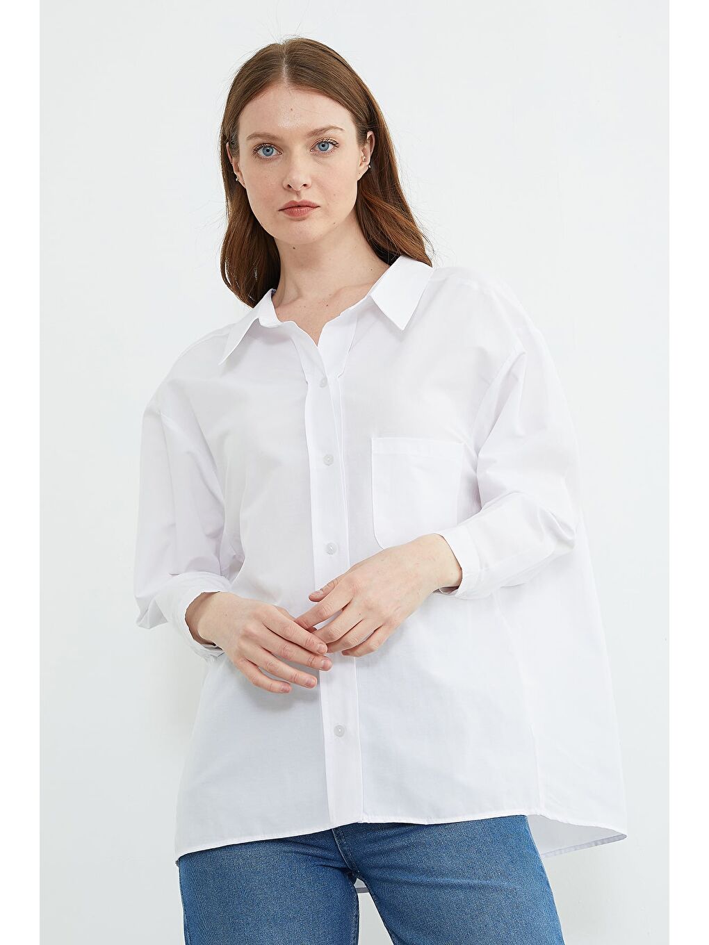 Beyaz Basic Tek Cepli Oversize Gömlek-2