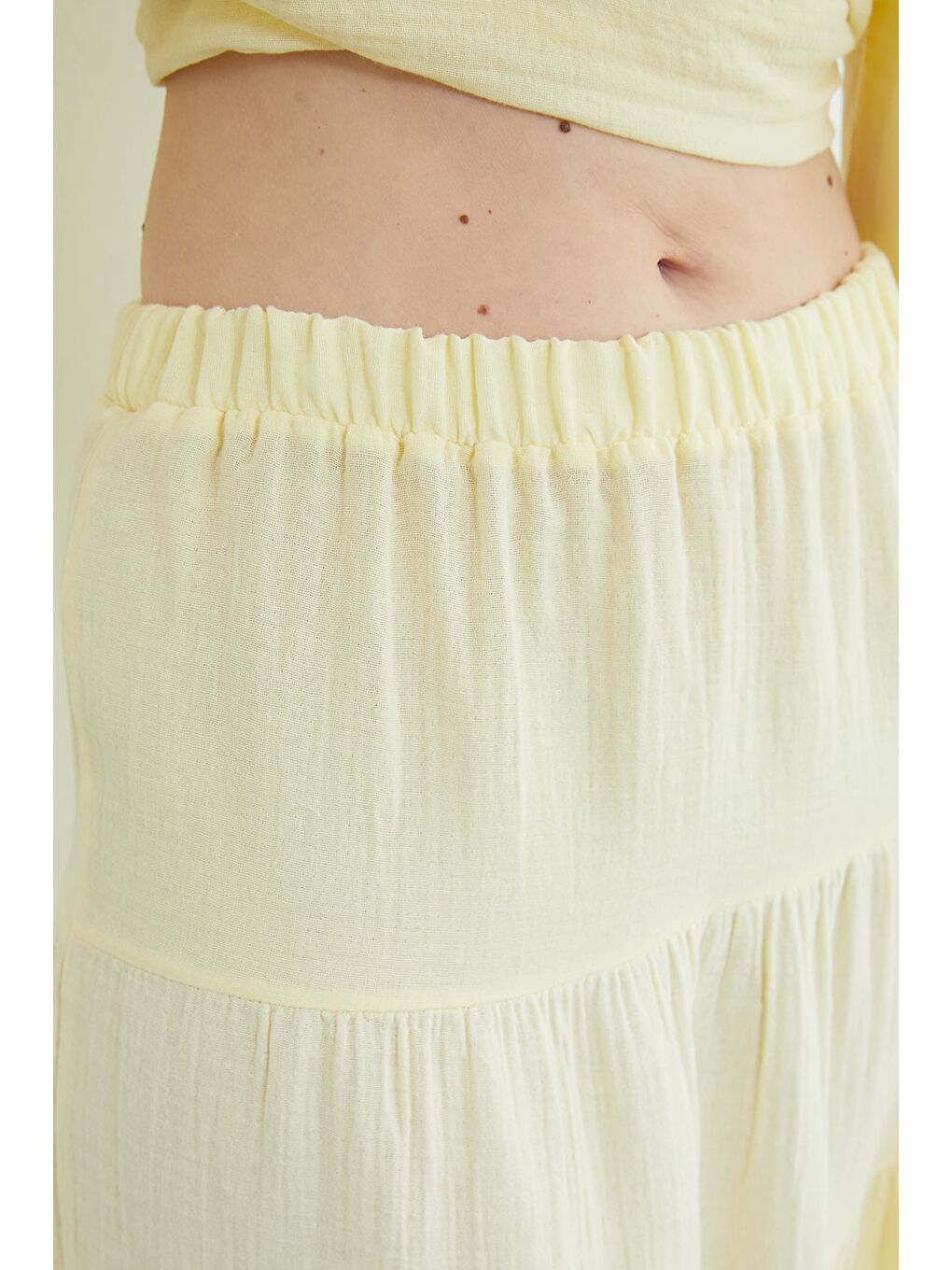 Sarı Beli Lastikli Müslin Kumaş Etek-4