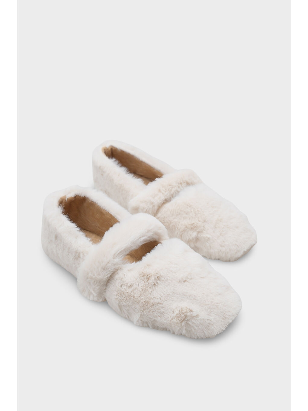 Bej Nonah Kürk Kadın Babet-1