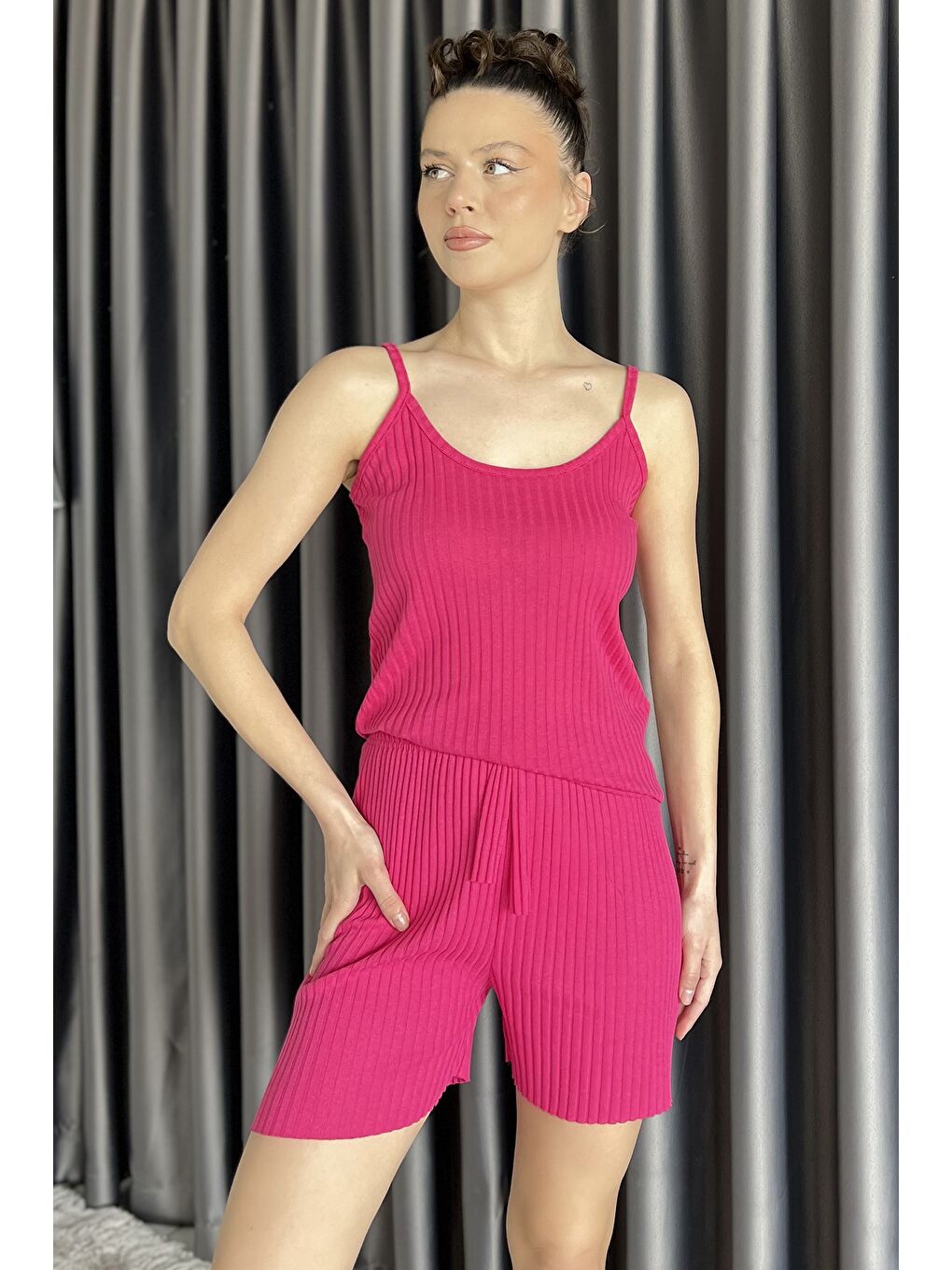 Fuşya Kadın Kendinden Çizgi Desenli Şortlu İkili Takım-1