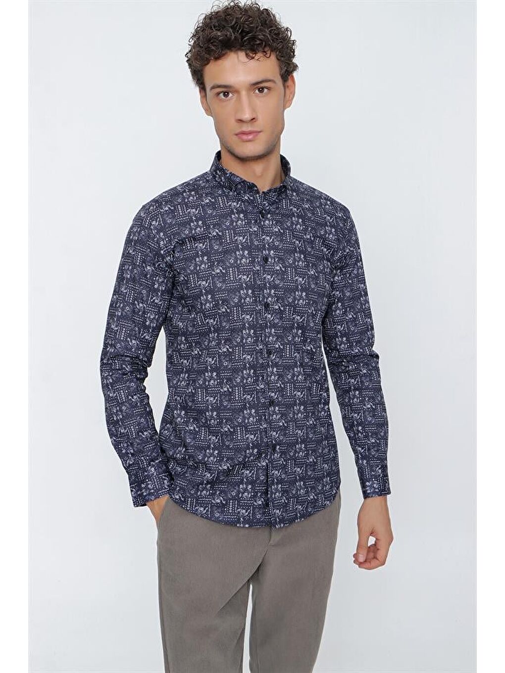 Koyu Lacivert Uzun Kol Baskılı  Pamuklu Elastanlı Slim Fit Dar Kesim Klasik Gömlek 1004225159