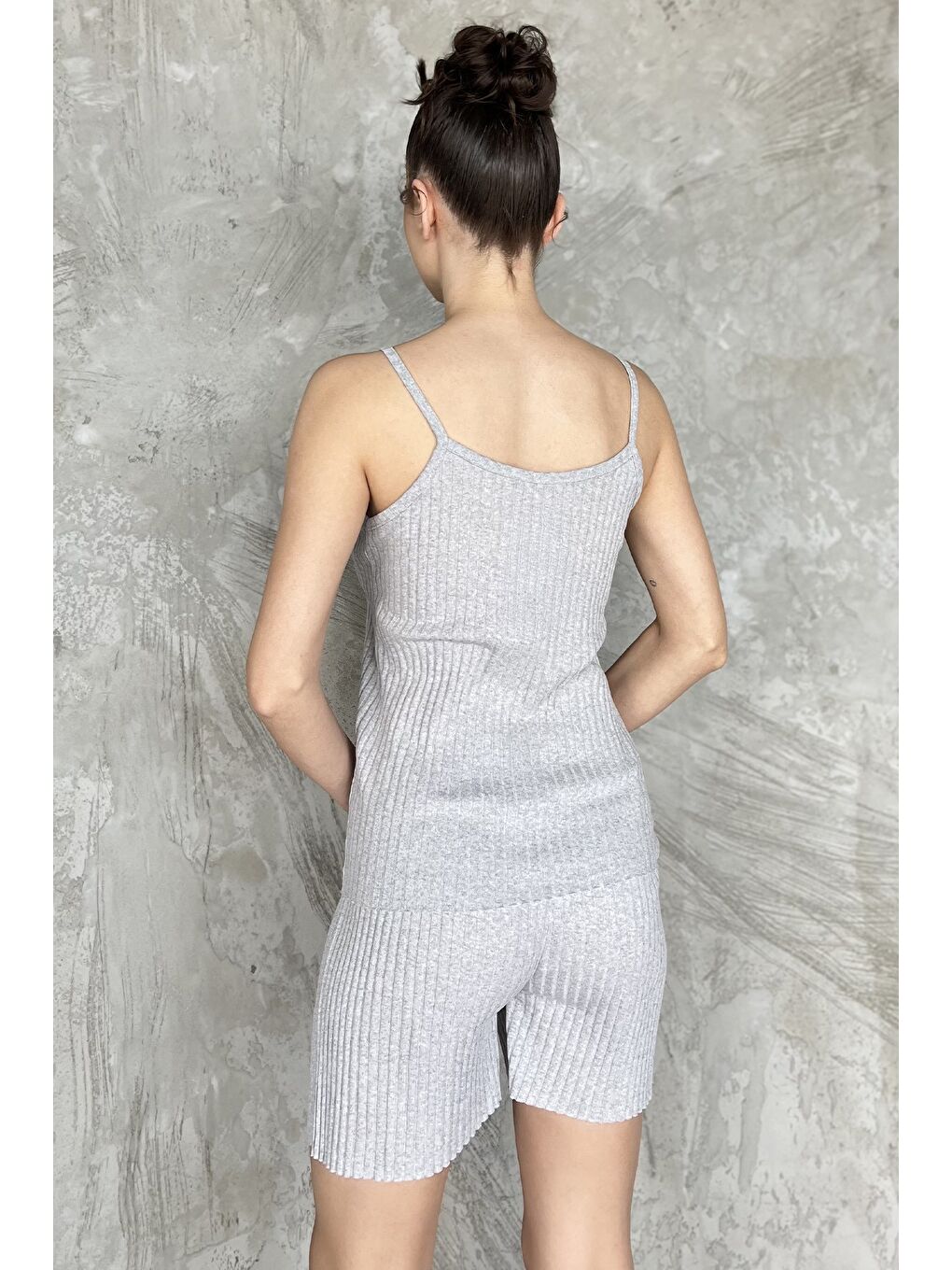 Gri Kadın Kendinden Çizgi Desenli Şortlu İkili Takım-2