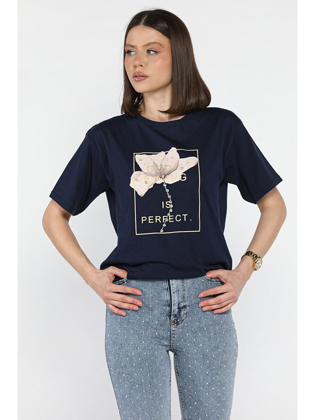 Lacivert Bisiklet Yaka Taş Detaylı Baskılı Kadın Tişört-1