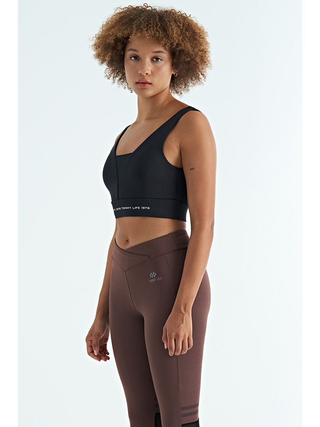 Siyah Yazı Baskılı Renk Bloklu Dar Kalıp Dalgıç Kumaş Kadın Büstiyer - 97271-2