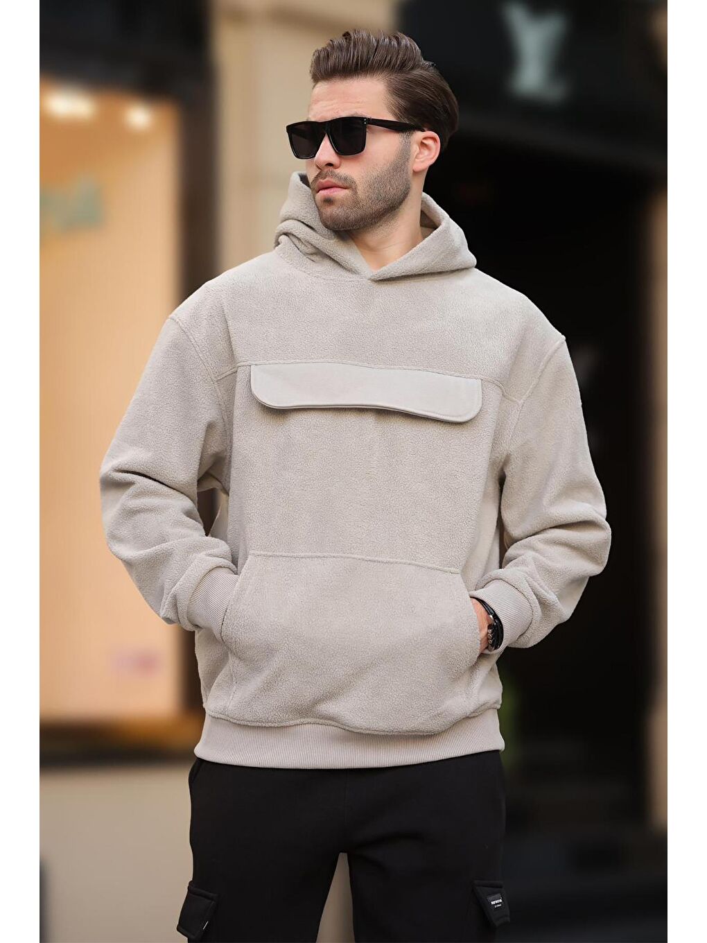 Madmext Gri Baskılı Boyalı Gri Kapüşonlu Kapaklı Cep Detaylı Polar Erkek Sweatshirt 7097