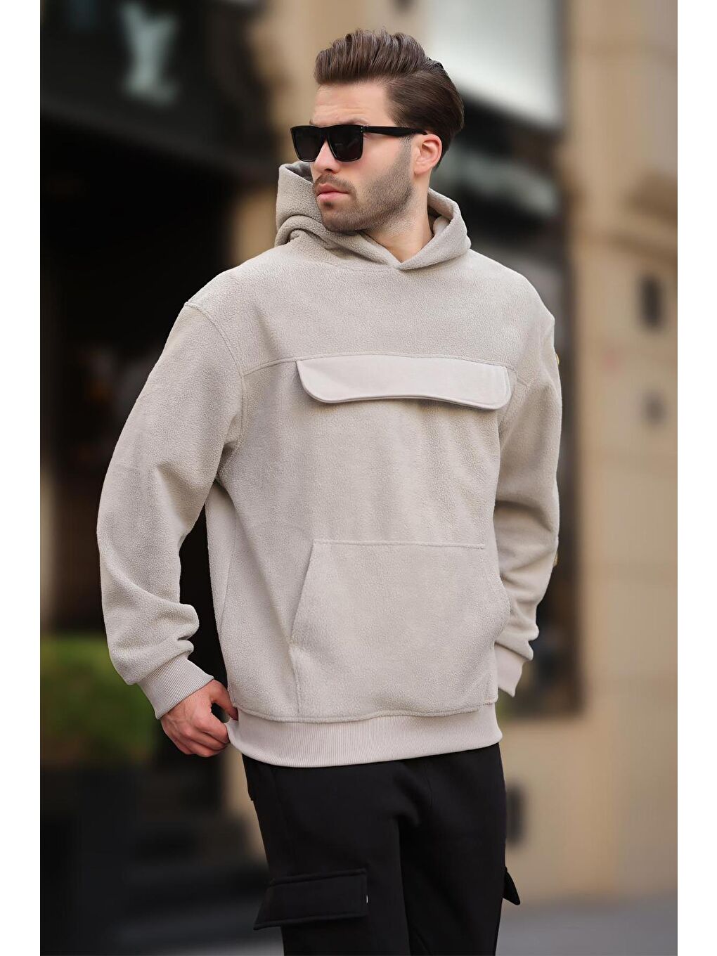 Madmext Gri Baskılı Boyalı Gri Kapüşonlu Kapaklı Cep Detaylı Polar Erkek Sweatshirt 7097 - 1