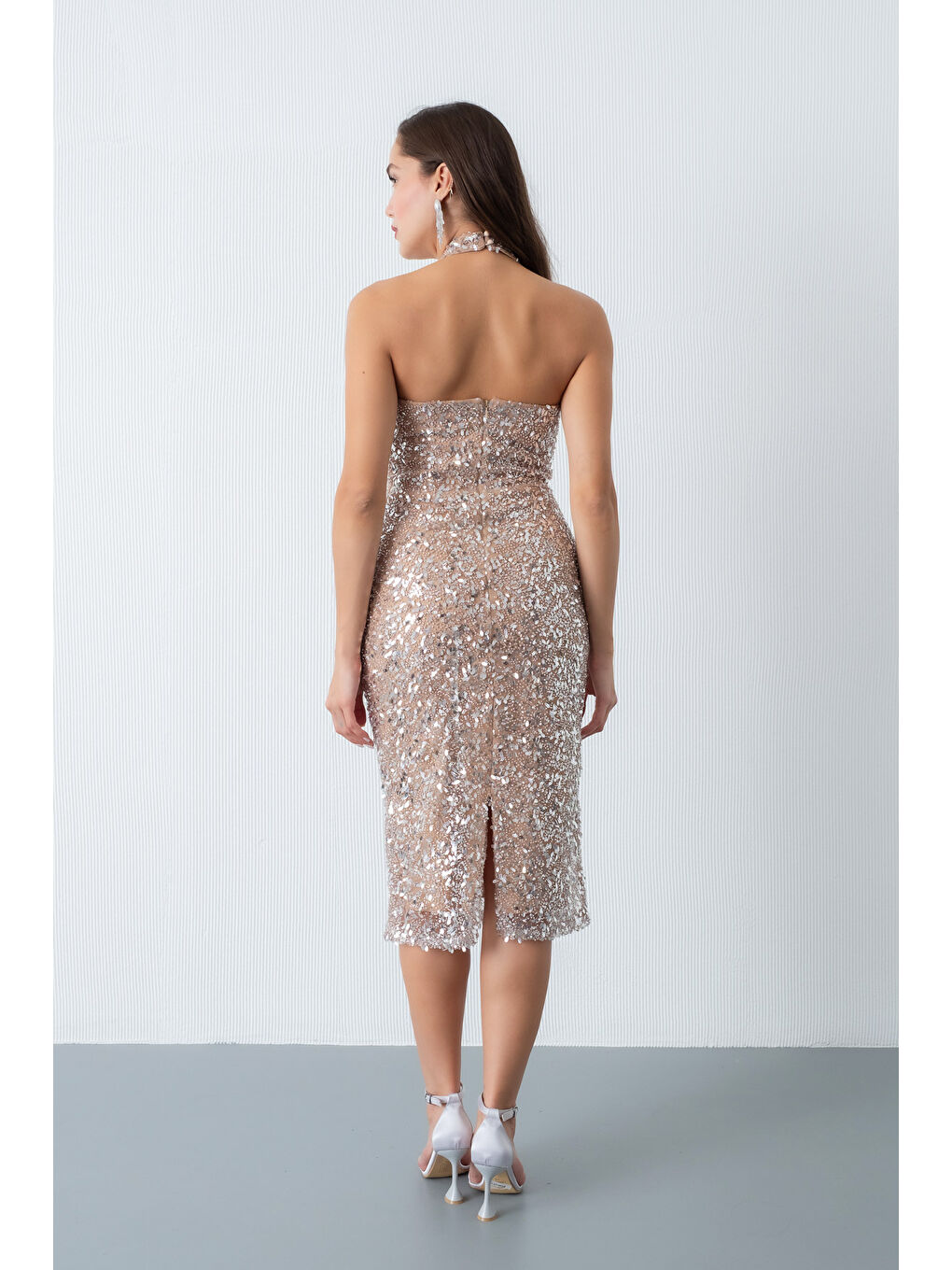 Kadın Bej Yaka Taş Detay Midi Abiye Elbise-4