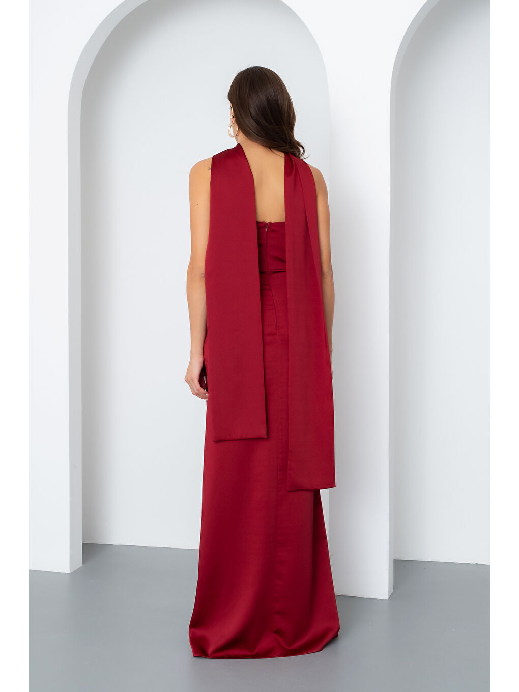 Kadın Bordo Şal Yaka Saten Uzun Abiye Elbise-4