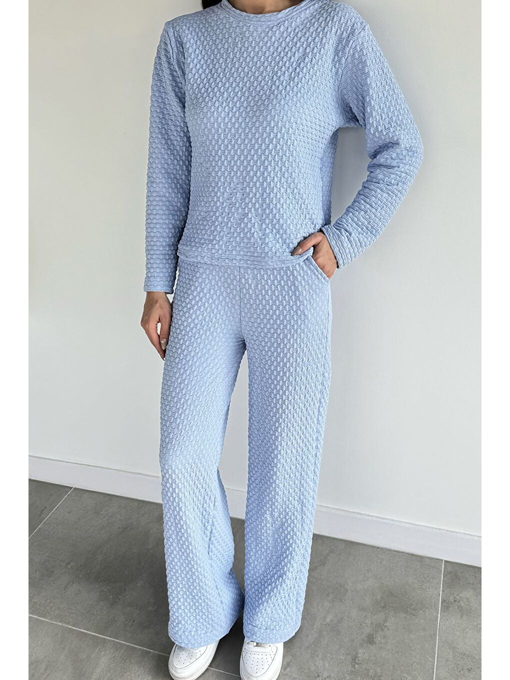 Mavi Kendinden Desenli Bluz Pantolon İkili Takım-1