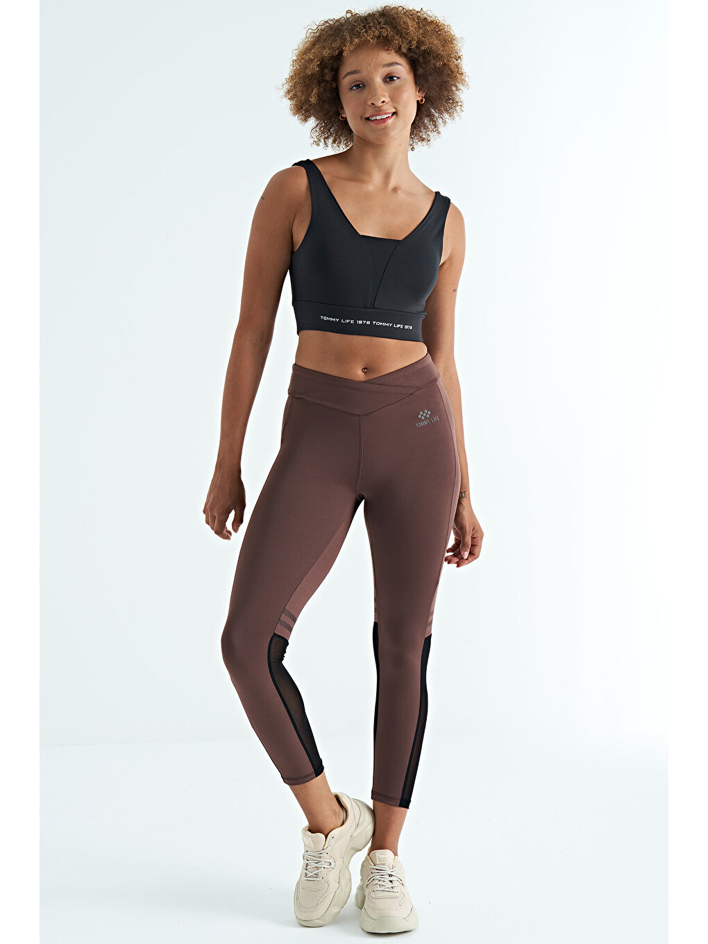 Siyah Yazı Baskılı Renk Bloklu Dar Kalıp Dalgıç Kumaş Kadın Büstiyer - 97271-4