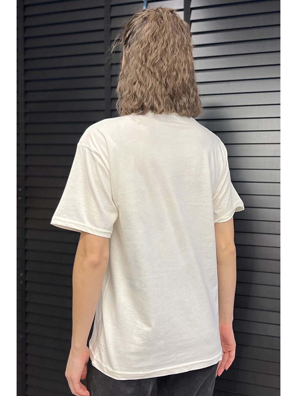 Ekru Taşlı Kadın Tişört-2