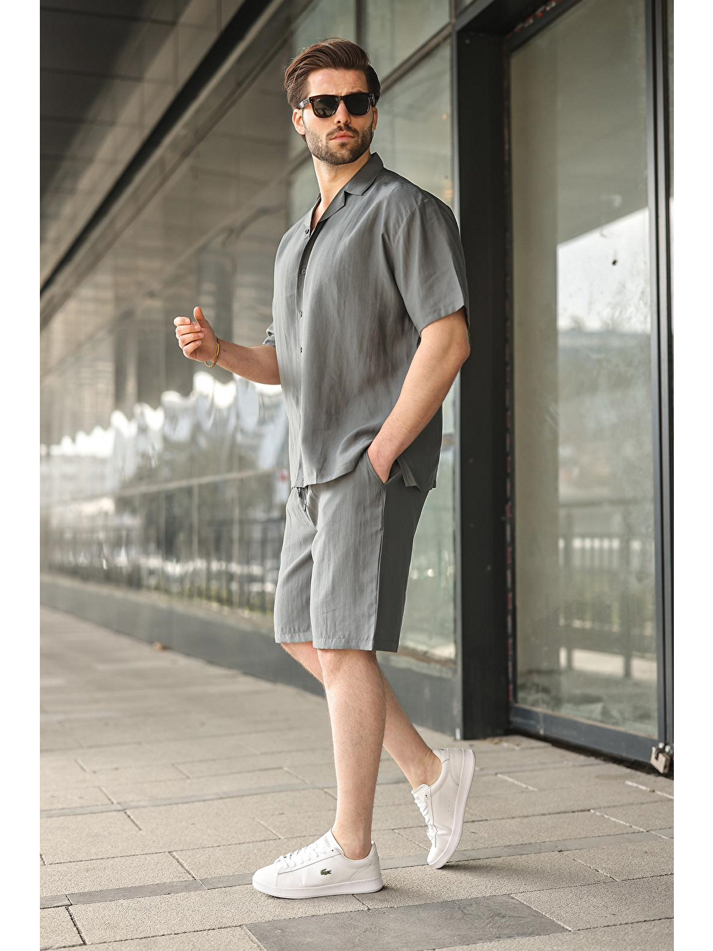 Gri Füme Kumaş Erkek Şort Gömlek Takım E7352-1