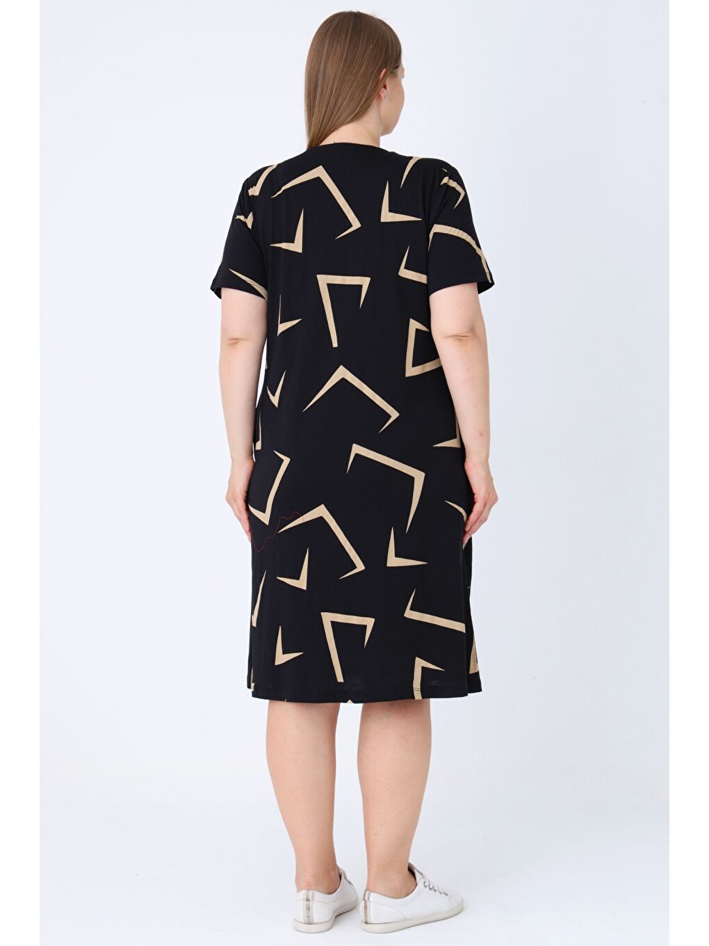 Siyah Kadın Büyük Beden Desenli Pamuklu Dantel Detaylı Düğmeli Cepli Elbise-4