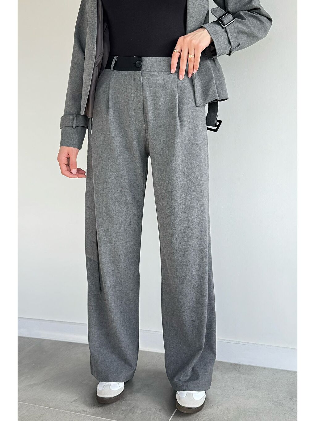 Gri Kadın Astarlı Kemer Detaylı Blazer Ceket Pantolon İkili Takım - S000482962-29351-2