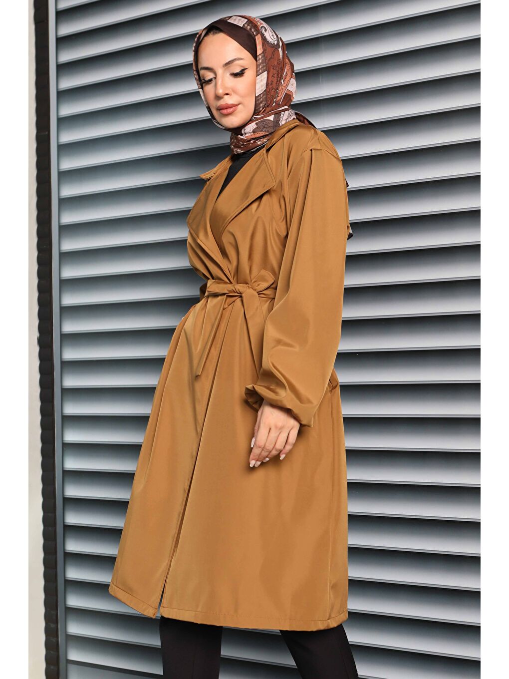 Kahverengi Kuşaklı Kolu Lastikli Miranda Trençkot Taba - 27603-4