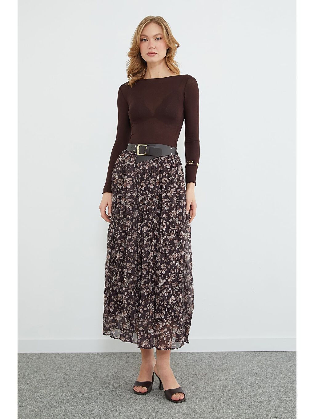 Kahverengi Kemerli Çiçek Desenli Maxi Boy Şifon Etek-2