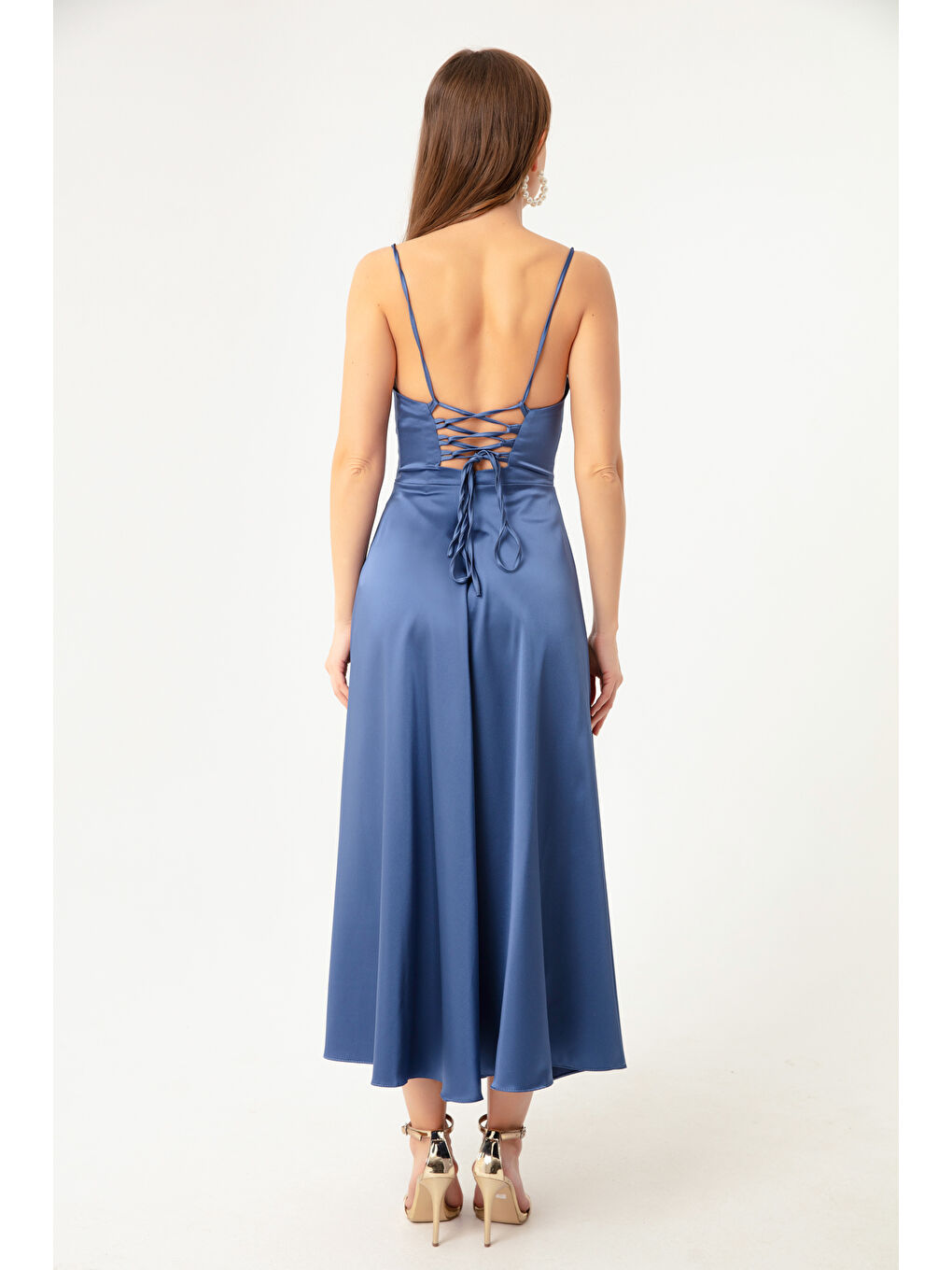 Kadın İndigo Volanlı Yırtmaçlı Saten Midi Boy Abiye & Mezuniyet Elbisesi-4