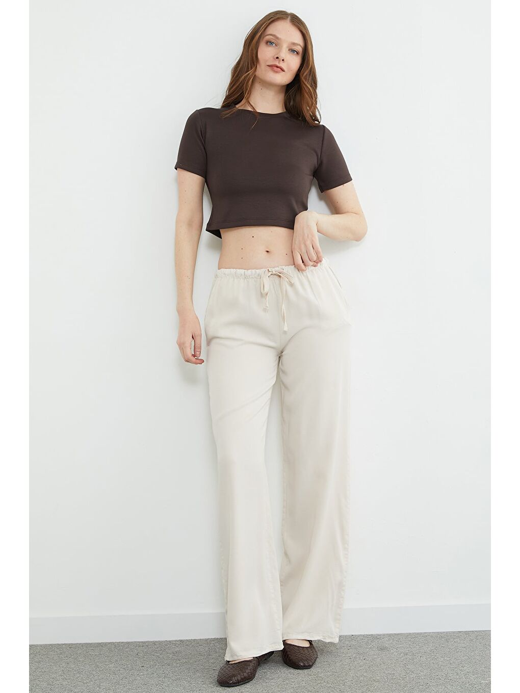 Bej Beli Bağlamalı Lyocell Kumaş Palazzo Pantolon-4