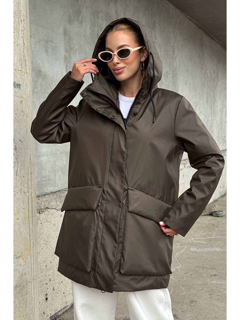 Kahverengi Geniş Cepli Kapüşonlu Uzun Mont Kahve-2
