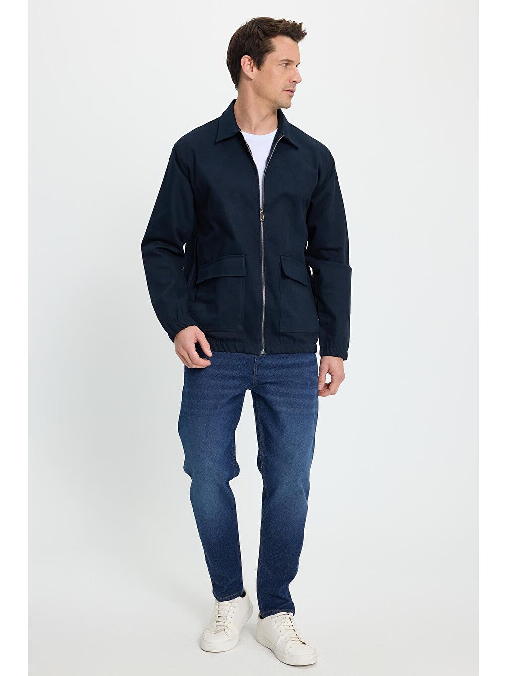 Erkek Relax Fit Rahat Kesim Çift Cep Kapaklı Fermuarlı Beli Lastikli Düz Lacivert Ceket-4