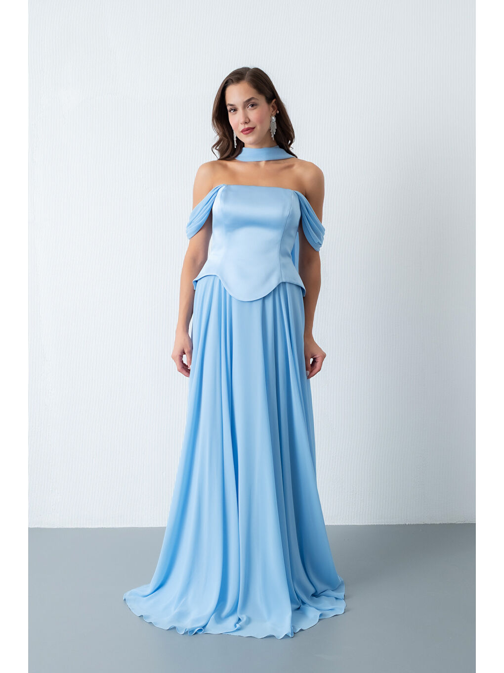 Kadın Bebe Mavi Şal Yaka Straplez Söz Nişan Abiye Elbise-2