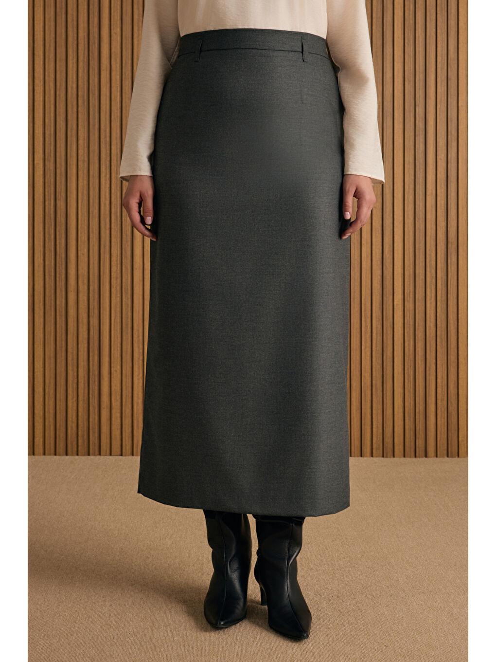 Siyah Klasik Etek-1